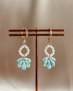 Pearly Shells Dangle (Hoops)