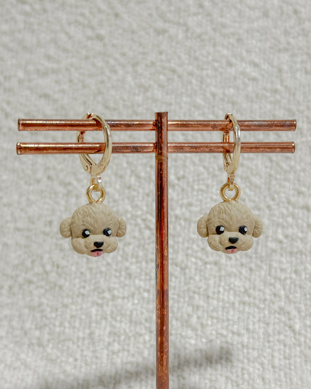 Doggo V2.0 - Golden Dog Dangle (Silver/Goldware)