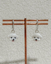 Doggo V2.0 - White Dog Dangle (Silver/Goldware)