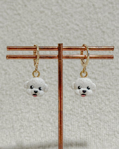 Doggo V2.0 - White Dog Dangle (Silver/Goldware)